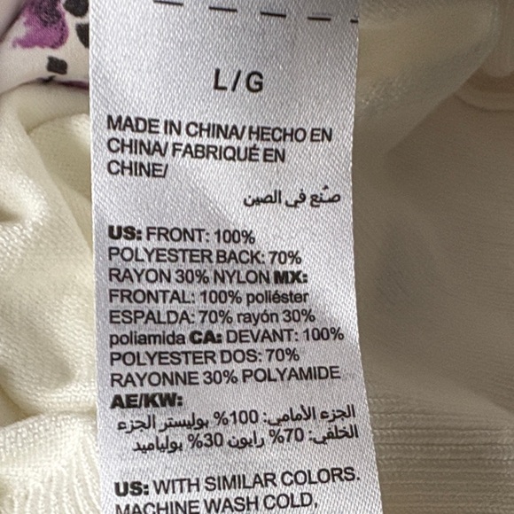 Floral Button-Up Cardigan - Picture 7 of 7